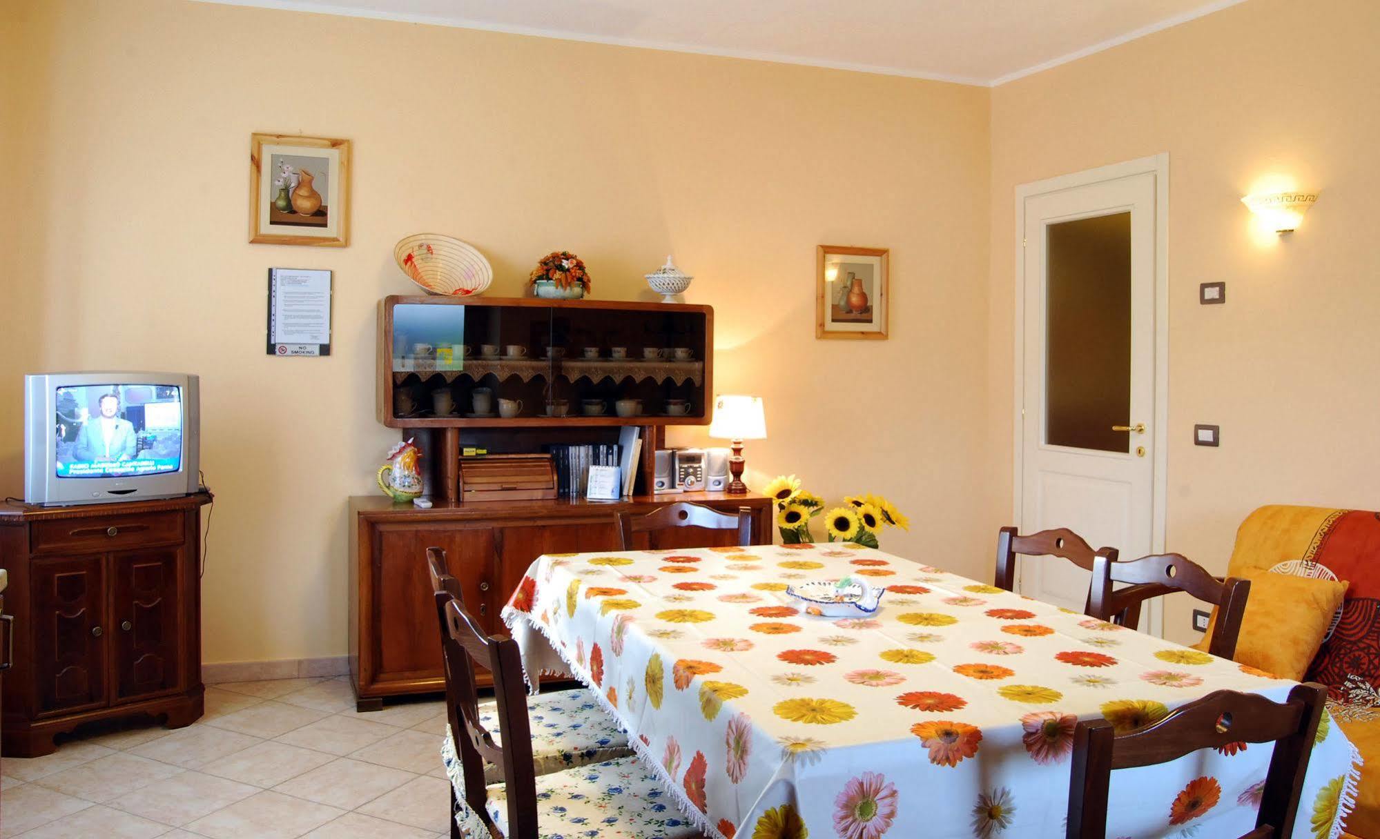 B&B Da Franca Camporgiano Extérieur photo